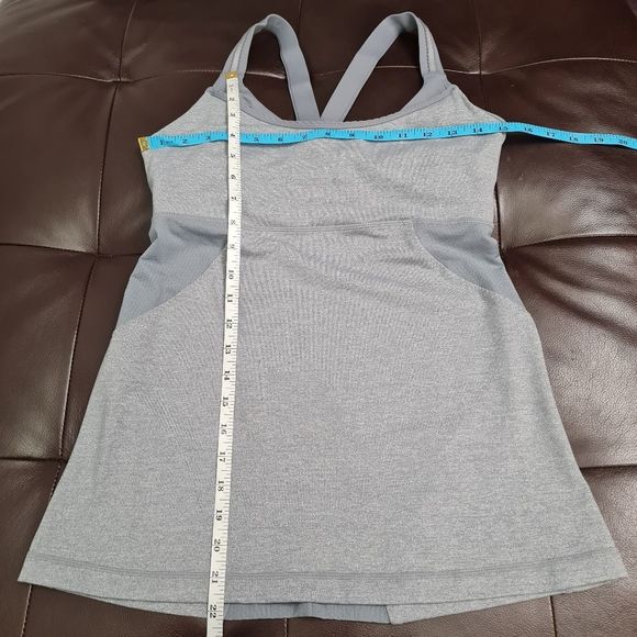 Lululemon Women Cross My Heart Tank Top Heathered Blurred Gray Size 8 - Picture 13 of 16